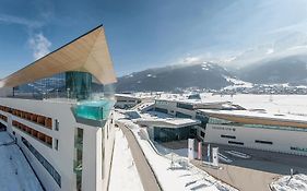 Tauern Spa Hotel & Therme